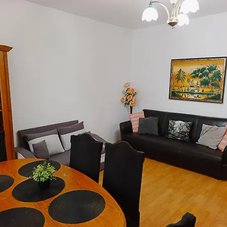 W Parku Przy Starowce